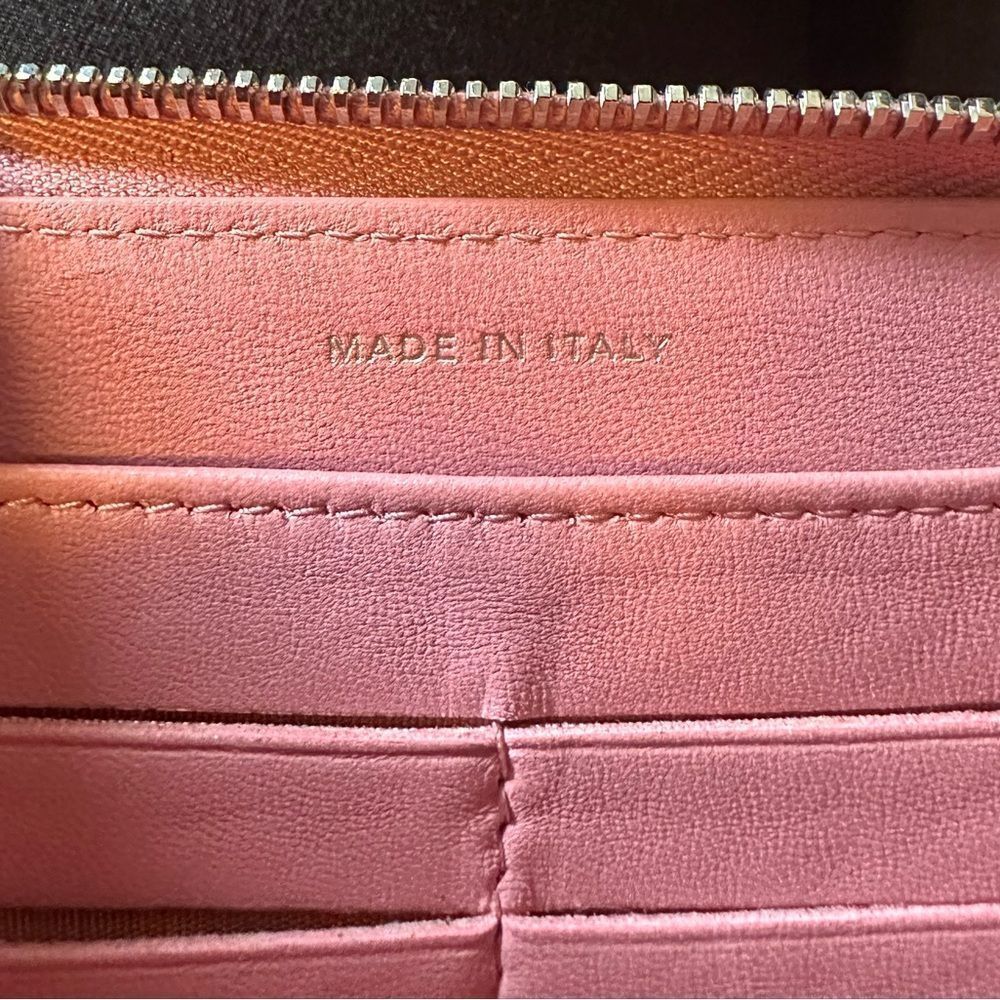 Sale! š„Authentic ChanelāPink Camelia Wallet - Picture 4 of 6